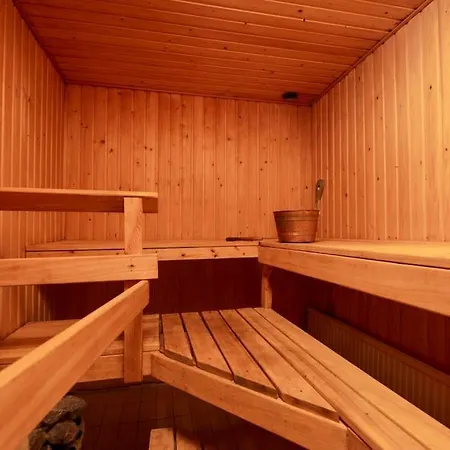 Airport Helsinki- Vantaa Near /lentoasemaa Laehellae アパート