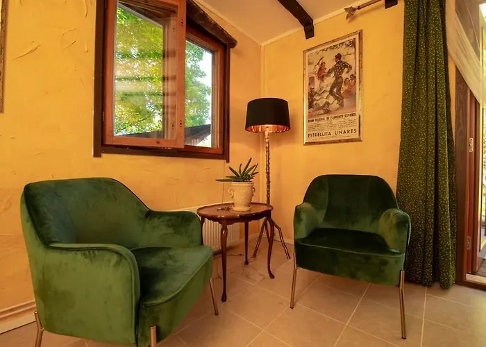 Airport Helsinki- Vantaa Near /lentoasemaa Laehellae