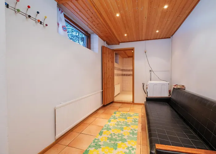 Airport Helsinki- Vantaa Near /lentoasemaa Laehellae Апартаменты Туусула