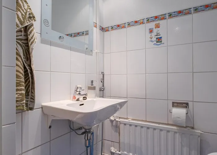 Airport Helsinki- Vantaa Near /lentoasemaa Laehellae 公寓 图苏拉