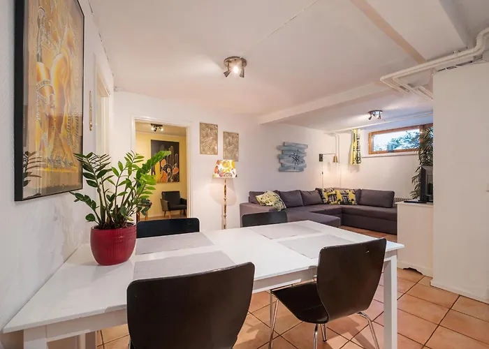 Апартаменты Airport Helsinki- Vantaa Near /lentoasemaa Laehellae *