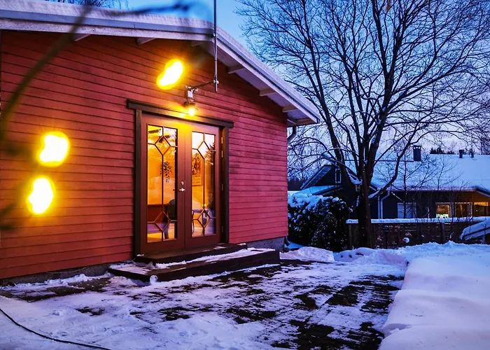 Airport Helsinki- Vantaa Near /lentoasemaa Laehellae